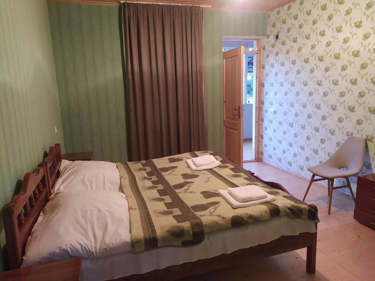 Guest House Nene Mestia Exterior foto
